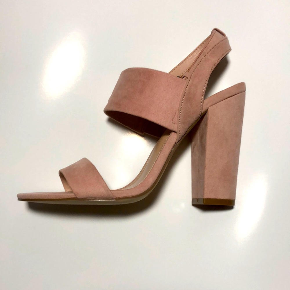 NIB suede pink strappy heels